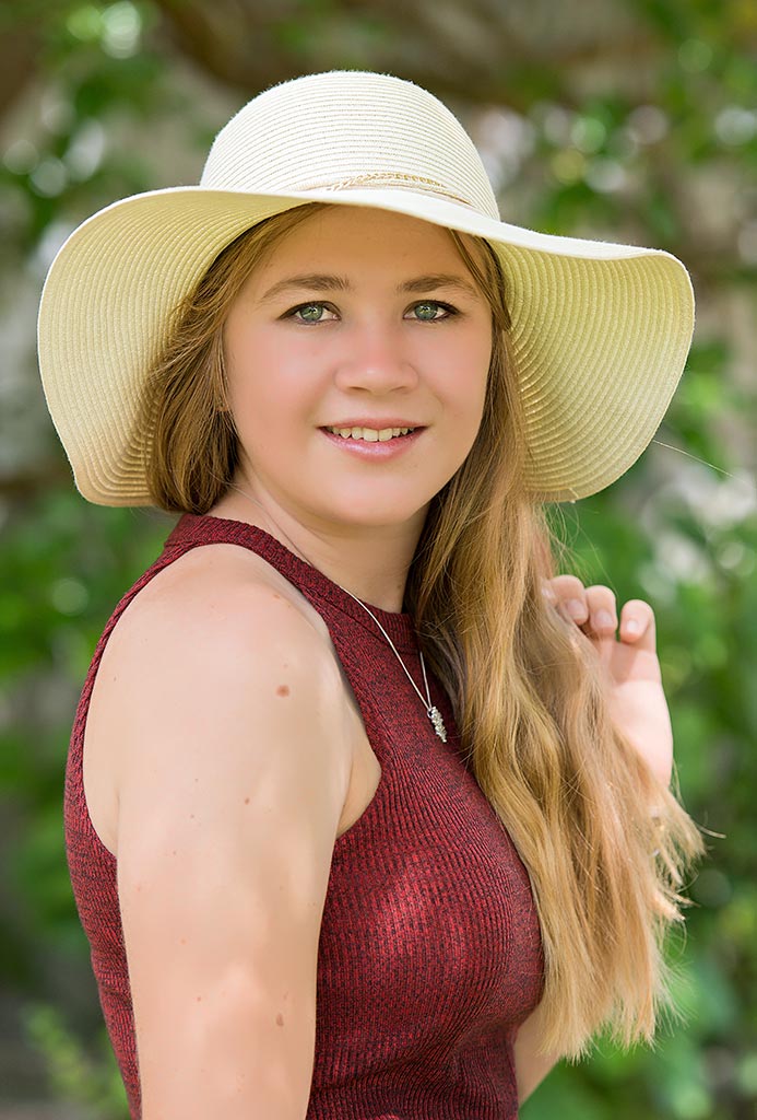 Juliane, portrait, friend