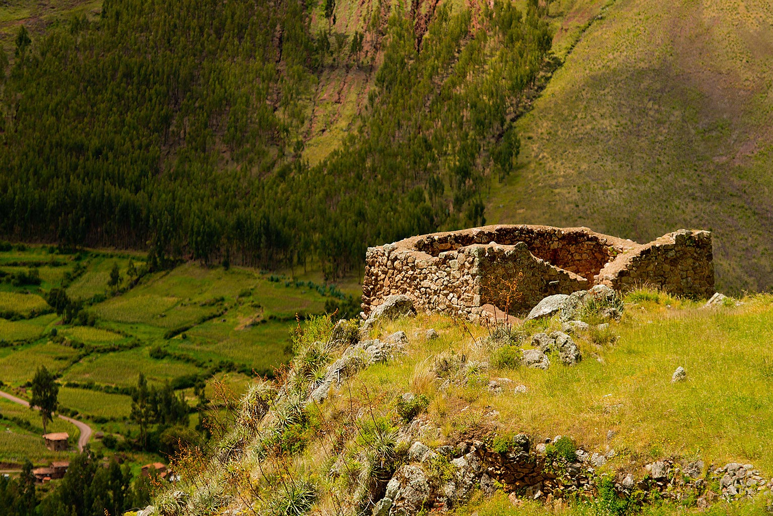 Sacred Valley, Peru, mountains, Inca building